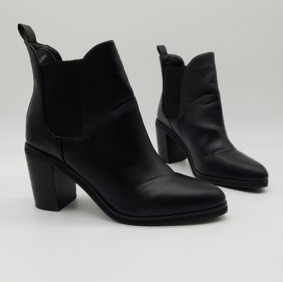 Aus 9 Lavish Black Faux Leather Heeled Boots - Picture 11 of 16